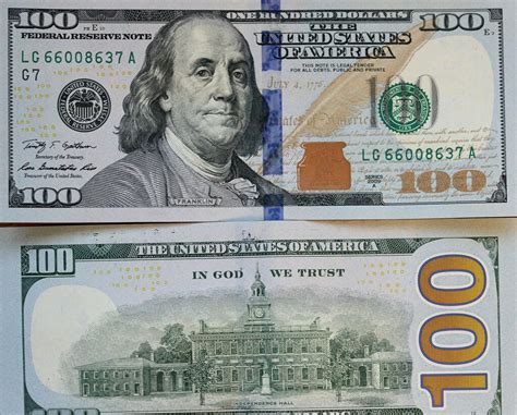 The new vs. the old American 100 dollar bill | The new 100 d… | Flickr
