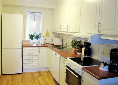 One of the modern kitchen designs is the rich modular kitchen designs will brighten up your entire home interior. Small Kitchen Decorating Ideas - 12 Bite-Size DIYs - Bob Vila