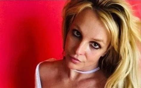 The Mirror On Twitter Britney Spears Calls For General Strike And Redistribution Of Wealth