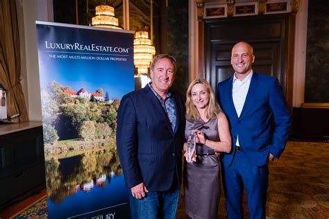 Summit Sothebys International Realty Attends 22nd Annual Luxury Real Estate Fall Conference