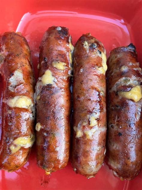 Jalapeño Cheddar Brats Pelletgrills