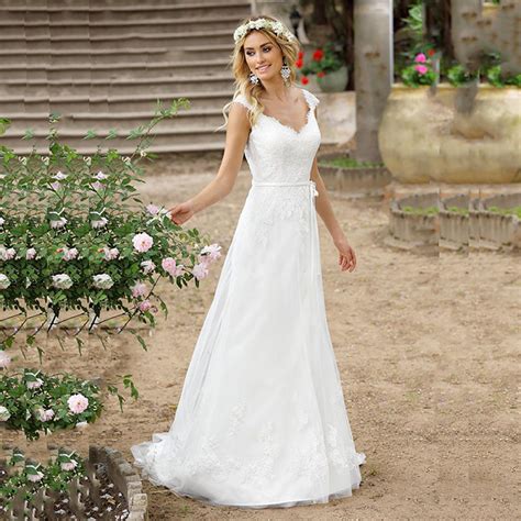 Lorie Lace Wedding Dresses 2019 Appliqued With Lace A Line