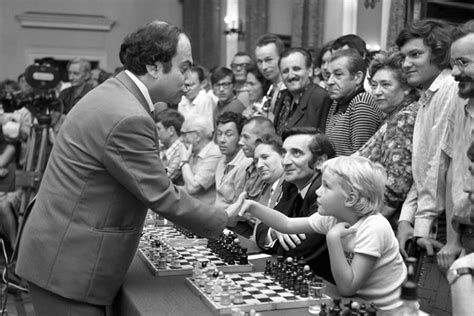 The Masterful Playing Style Of Mikhail Tal Chess Legend Henry Chess Sets