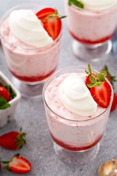 Easy Homemade Strawberry Mousse Recipe Only 3 Ingredients