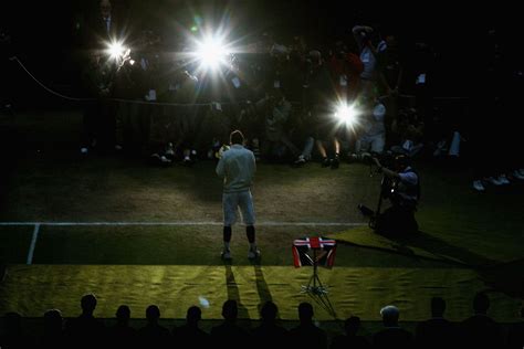 La finale federer/nadal est désormais un classique du tennis moderne puisque jamais dans l'ère (depuis 1968) deux joueurs ne s'étaient affrontés aussi souvent pour le titre dans des tournois majeurs. Rafael Nadal is photographed after winning the 2008 ...