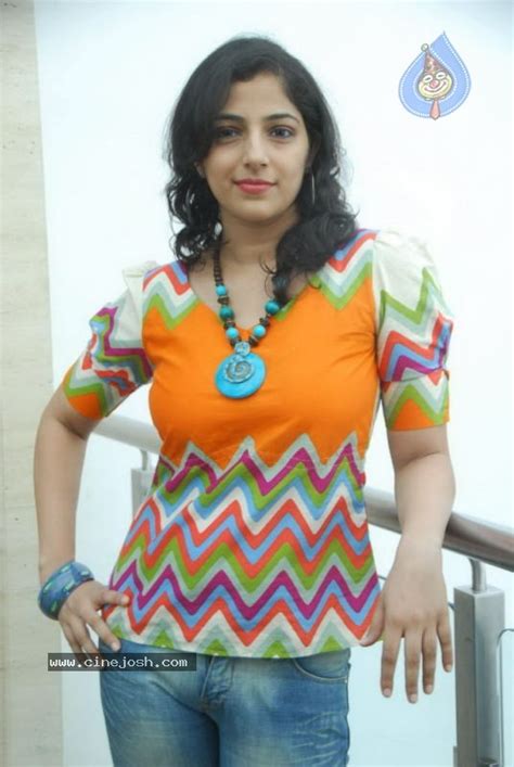 Nishanthi Actress Stills Photo 22 Of 32