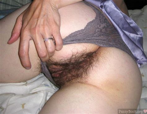 Natural Unshaven Long Pubes Flashing Pussy Pictures Asses Boobs