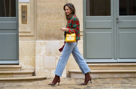 Looks Que Puedes Hacer Con Jean Flare Mujer Saludable Todo