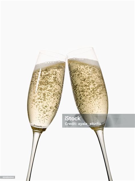Full Champagne Flutes Stock Photo And More Pictures Of Alcohol Istock