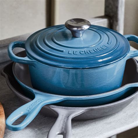 Le creuset cast iron (cookware & fryware product): Le Creuset Signature Cast Iron Cast Iron Cookware Set, 9 ...