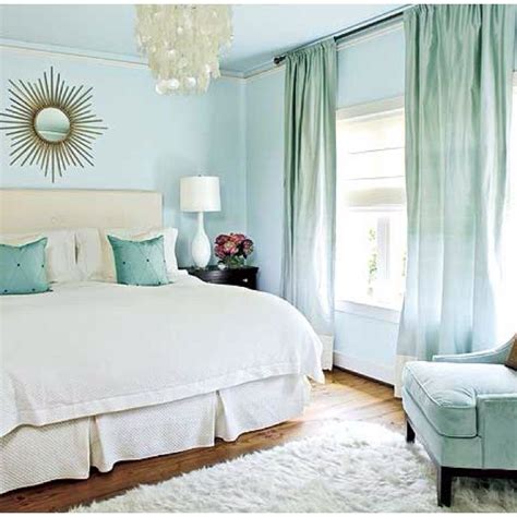 20 Peaceful Calm Bedroom Paint Colors Pimphomee