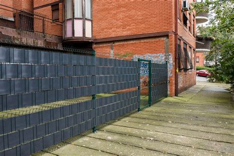 Neprovidne ograde za dvorište Najbolje PVC trake za panele