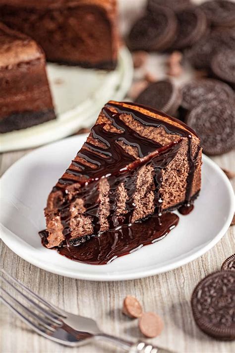 Perfect Chocolate Cheesecake With Oreo Crust Simplymeal
