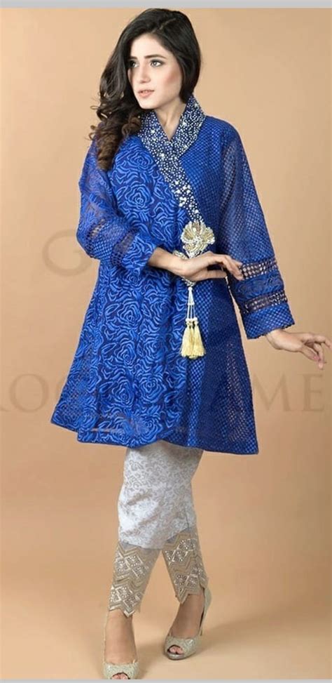Pin By Bwan Malik On Dresses Stylish Dresses For Girls Pakistani