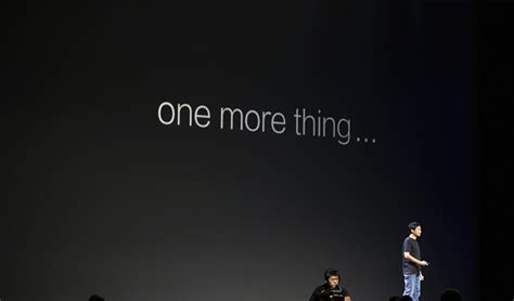 雷軍學 Steve Jobs 玩 One More Thing!網民狂轟小米「為抄襲而生」! - New MobileLife 流動日報