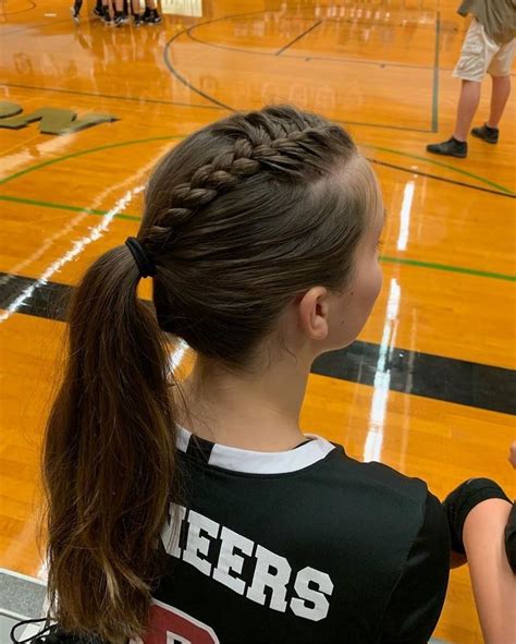 10 Easy Volleyball Hairstyles Cute Sporty Hairstyles