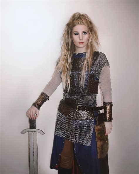 finished lagertha cosplay vikings costume diy lagertha costume viking halloween costume