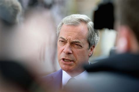 Nigel Farage Ukip Leader Warns Of Second Eu Referendum If Uk Narrowly Rejects Brexit