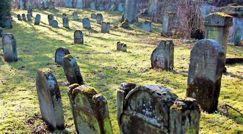 Führung über Den Jüdischen Friedhof In Blieskastel