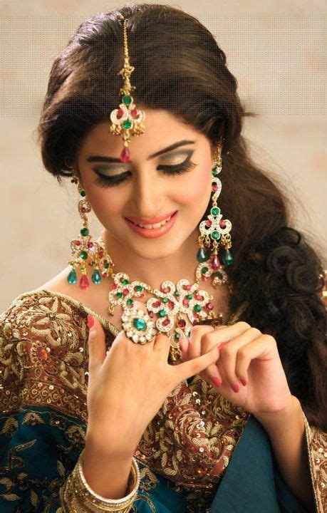 girl punjabi kudi indian bridal dress bridal jewels pakistani bridal