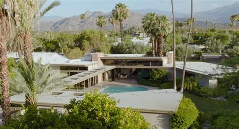 Architecture A Tour Of Frank Sinatras 1947 ‘twin Palms In Palm