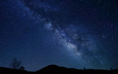 Download Wallpaper 1680x1050 Hills Silhouettes Starry Sky Milky Way