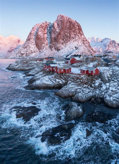 Hamnoy The Cabins Norwegian Rorbuer At Hamnoy One Of The Smaller