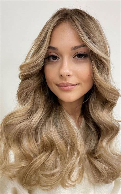 Cute Dirty Blonde Hair Ideas To Wear In Natural Dirty Blonde