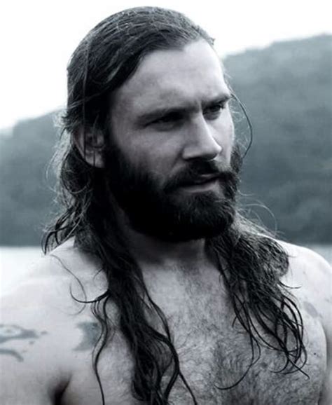 If right now you went out to the street and started looking at the hair of each of the people you met, what would you see? 45 Cool and Rugged Viking Hairstyles | MenHairstylist.com