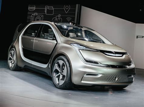 Chryslers Portal Electric Minivan Concept Celebrates World Debut At