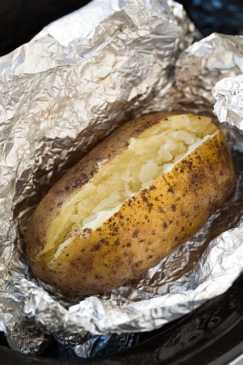Cooking times, grilling tips, seasoning ideas, yummy toppings, and more. Slow Cooker "Baked" Potatoes - Cooking Classy