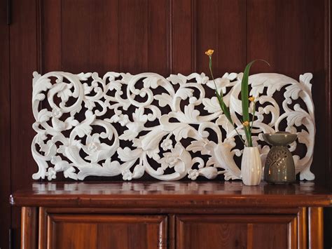 Tropical Floral Curving Wooden Carving Wall Hanging