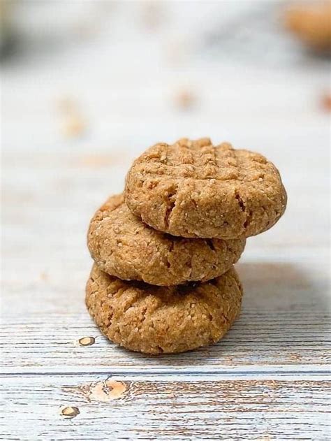 The almond flour does give them a bit more texture than your typical chocolate chip cookie, but we love it. Almond Flour Peanut Butter Cookies Gluten Free This ...