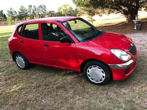 2003 Daihatsu Sirion M100 Red 5 Speed Manual Hatchback Cars Vans