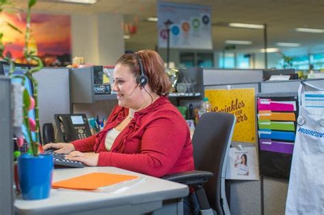 Call now to talk to an expert, or find an independent agent. Progressive Insurance Office Photos | Glassdoor