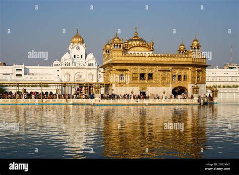 Golden Temple Amritsar Diwali Stock Photo Alamy