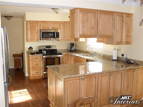 Small Kitchen Maple Cabinets
