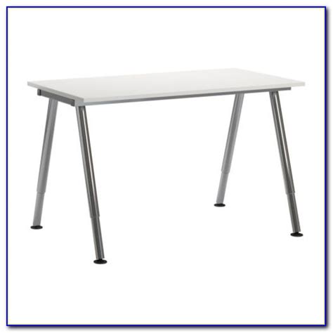 Er befindet sich in einem guten gebrauchten zustand mit leichten kratzern (siehe bild). Ikea Galant Schreibtisch Glas | Dolce Vizio Tiramisu