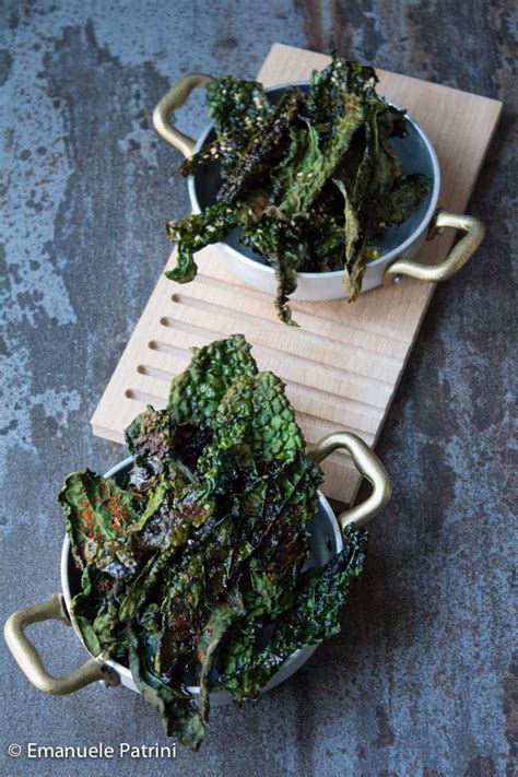 Maybe you would like to learn more about one of these? Chips di cavolo nero ricetta - Cravatte ai Fornelli