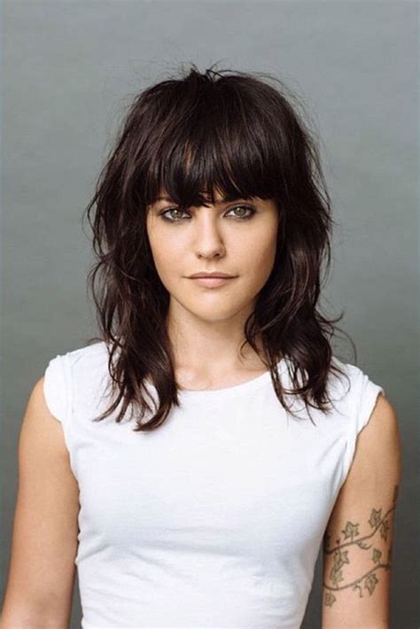 Wispy bangs with shaggy layers: layered hair with bangs medium length intriguing the 25 ...