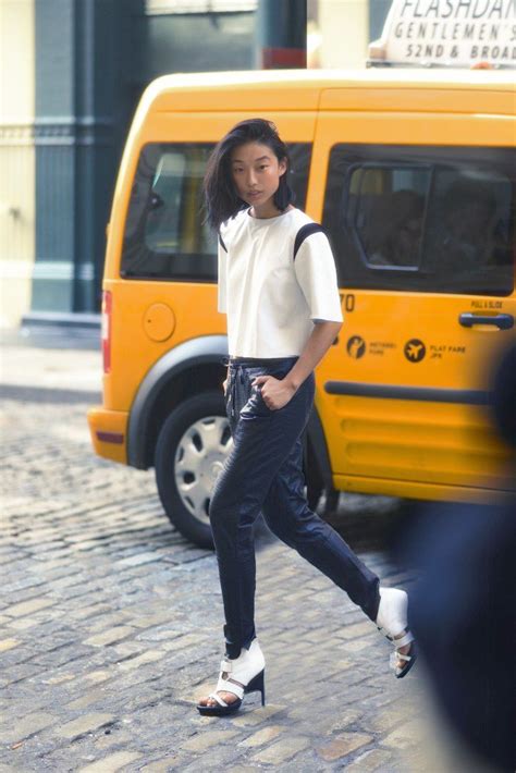 Margaret zhang is the face of clinique's new face forward campaign, which facilitated this interview. 14 Things We Love About Margaret Zhang's Style - Breakfast ...