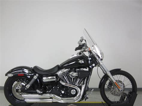 This is my second harley in the dyna family.first one being a 2010 dyna superglide, which i was very happy with but needed something with a little more wow factor so i traded it in on a 2011 wide glide and have. Pre-Owned 2011 Harley Davidson Dyna Wide Glide FXDWG Dyna ...