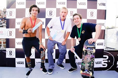 Wanna become a local admin for dora varella? Dora Varella campeã do Vans Park Series Americas ...