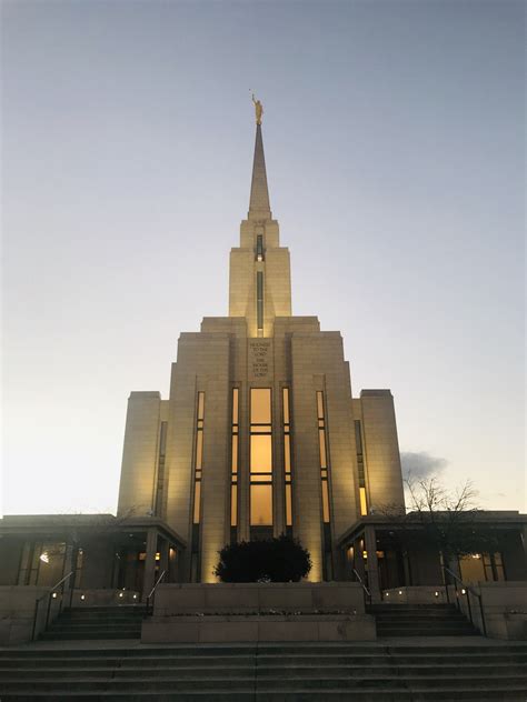 January 27, 2019 / leave a comment. Oquirrh Mountain Utah Temple Photograph Gallery ...