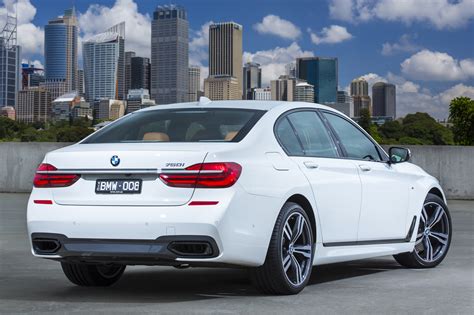 Denne bmw 750i i 2016, der gik gennem en tuningklinik hos noelle motors, et firma, der ved en ting eller to om motoropgraderinger. 2016 BMW 750i and 750Li Review | CarAdvice