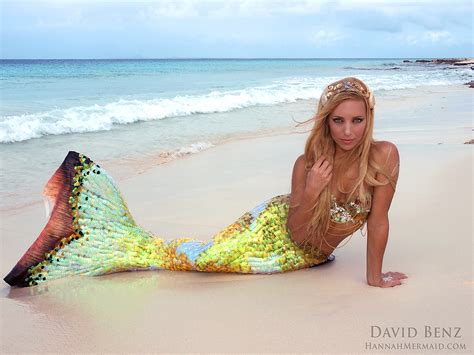 Beautiful Photos Of A Professional Mermaid Because That S A Real