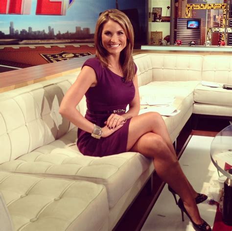 Nicole Zaloumis The Only Nfl Sportscaster I Dont Mind Listening To