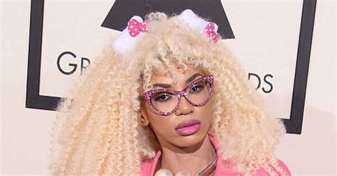 With constant features and mentions on chyna's social media but, who exactly is dencia? Dencia Comes For Burna Over Warning He Gave Blac Chyna ...