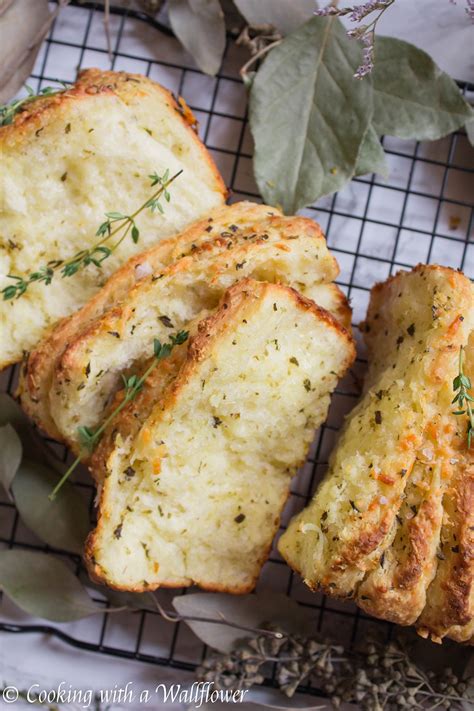 Garlic Parmesan Pull Apart Bread Cooking With A Wallflower