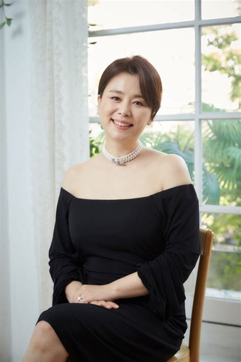 3rd album before the party. 인터뷰 장혜진, 다시 찾은 배우의 길..."삶이 연기에 녹아들다"